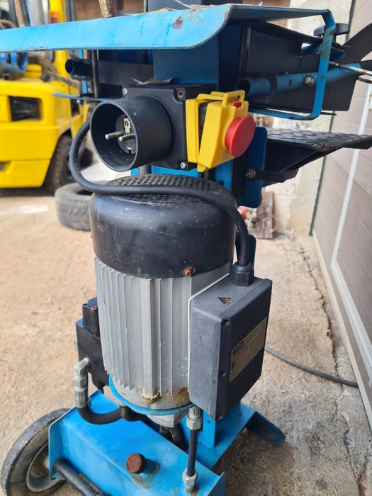 Despicator/ crapator lemne 6t 220v import Germania