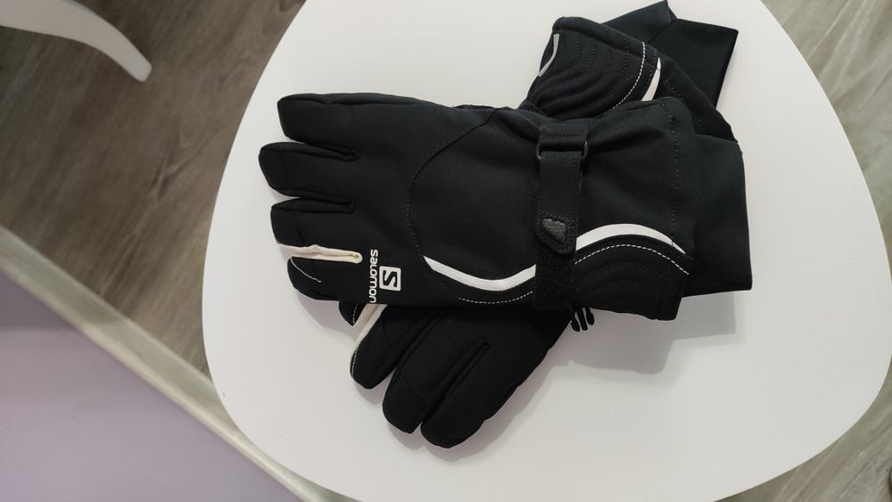 Salomon size M зимни ръкавици