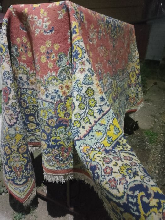 Срочно продам ковёр большой