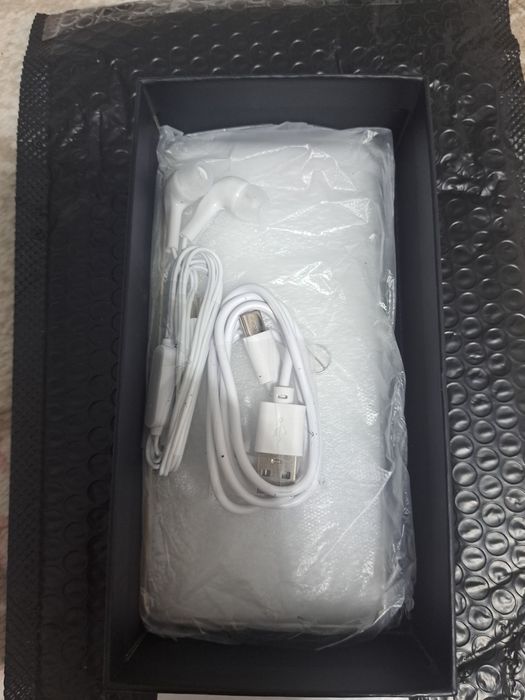 Продам сотовый телефон