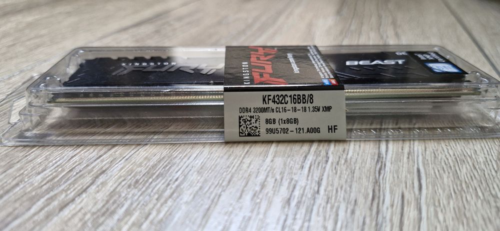 8GB DDR4 3200 MHz Kingston FURY BEAST
CT2000BX500SSD1

Капацитет: 2 000 GB (2TB)
Външен/ вътрешен: Internal
Скорост на четене, MB/s Up to 540 MB/s
Ск