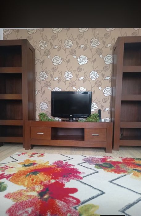 Apartament de închiriat