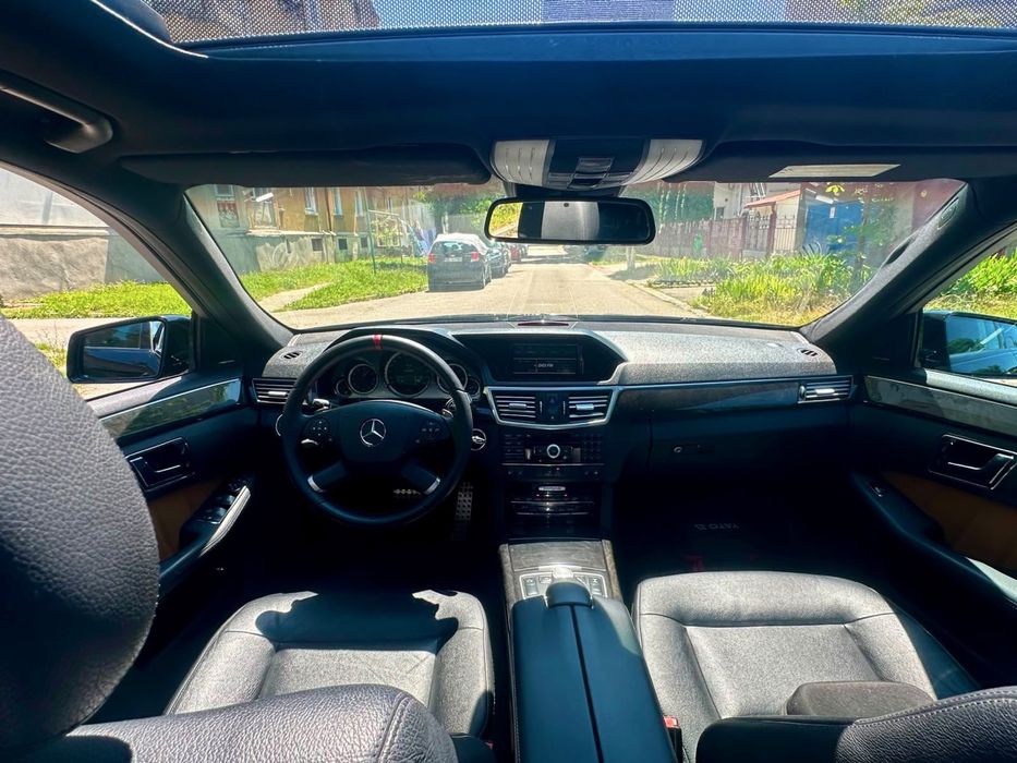 Mercedes E350cdi 2010 AMG panoramic