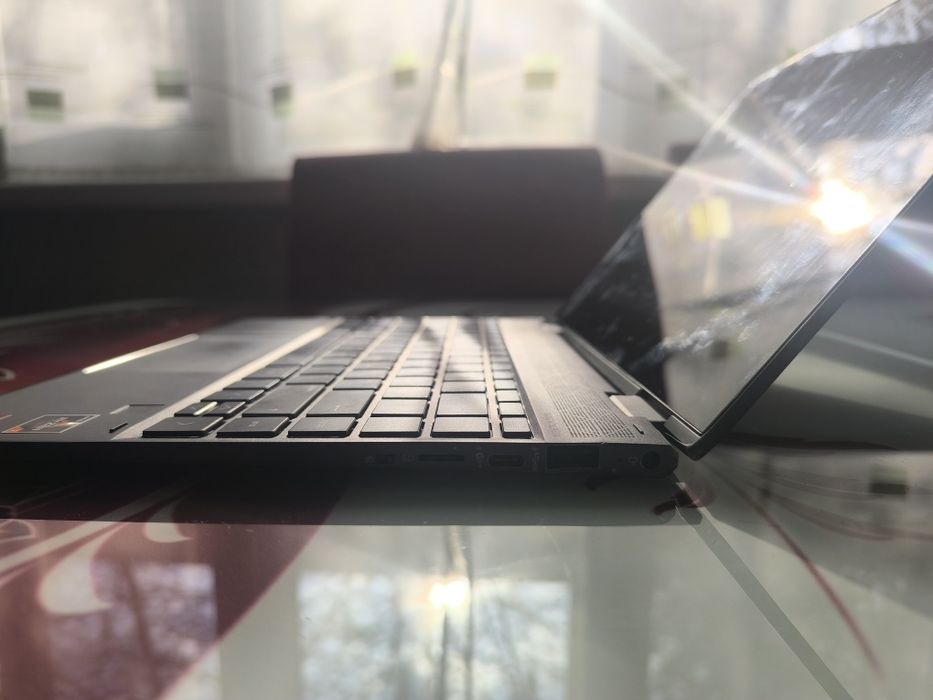 Laptop HP Envy x360 | Ryzen 7 | 16GB RAM | 512GB SSD