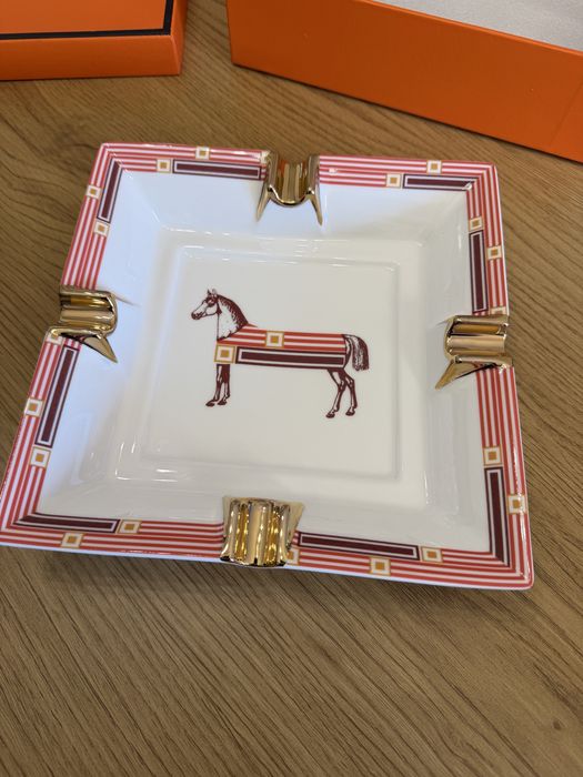 Hermes Cheval d'Orient пепелник