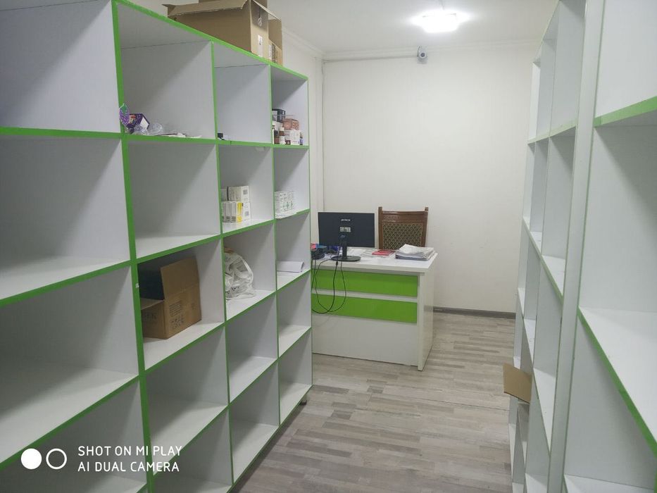 Мебел полка для аптеки и магазина