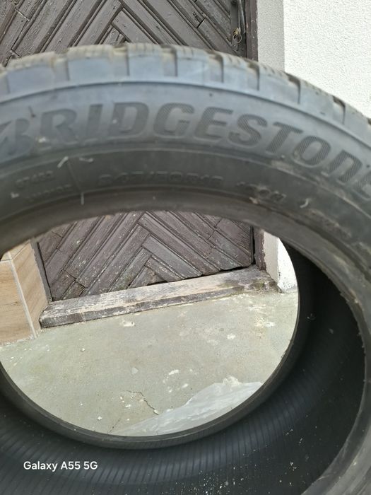 Bridgestone 245/50/18