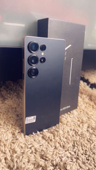 Samsung S25 Ultra 512G - garantie- stare perfecta