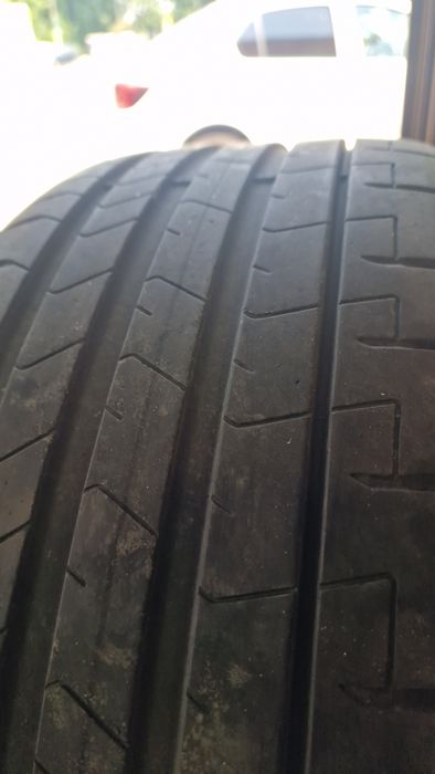 Pirelli 245/40/19 rft BMW