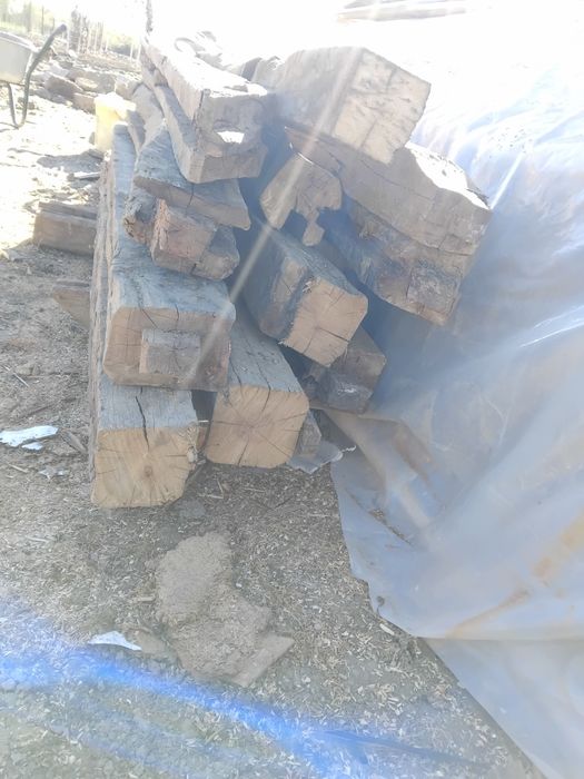 Lemn stejar dintr-o căsuță peste o 150 de ani