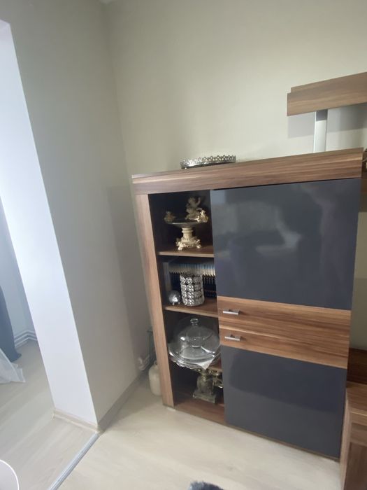 Mobilă living în stare foarte bună