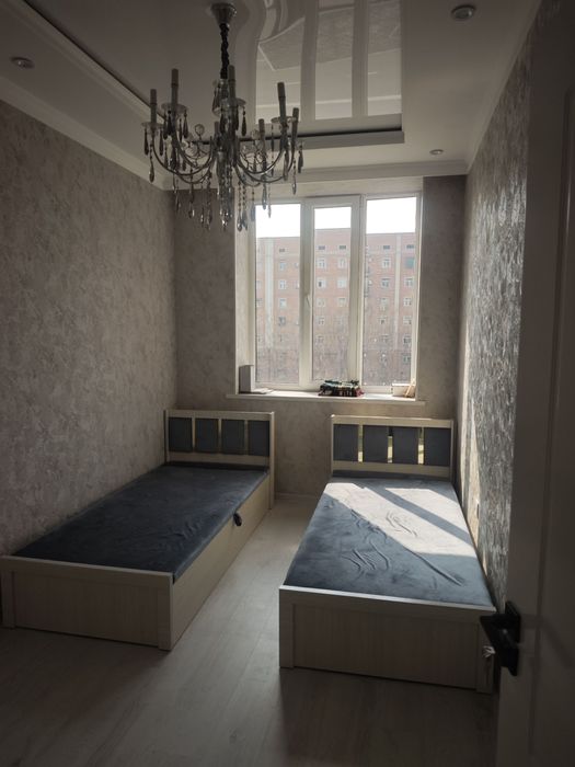 3 xonali yevro remont, barcha sharoitlarga ega uy arendaga beriladi.