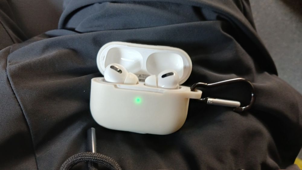Deppa Air Pro naushnik