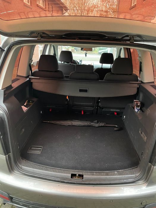 VW Touran CROSS 2.0TDI 140ps