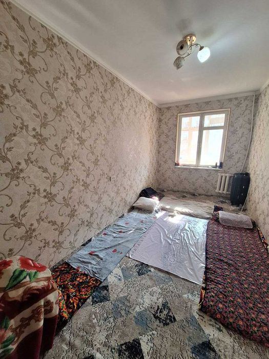 Sotiladi 2 Xonalik 6 mikrayonda