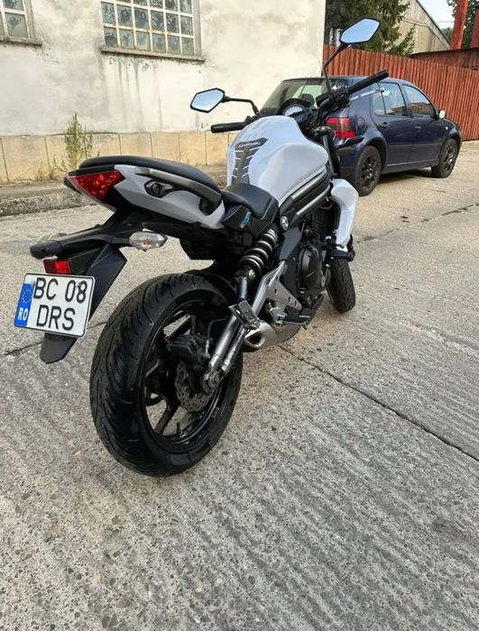 Vând Kawasaki ER6N cu abs