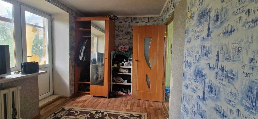 Продам 2 комнатную квартиру
