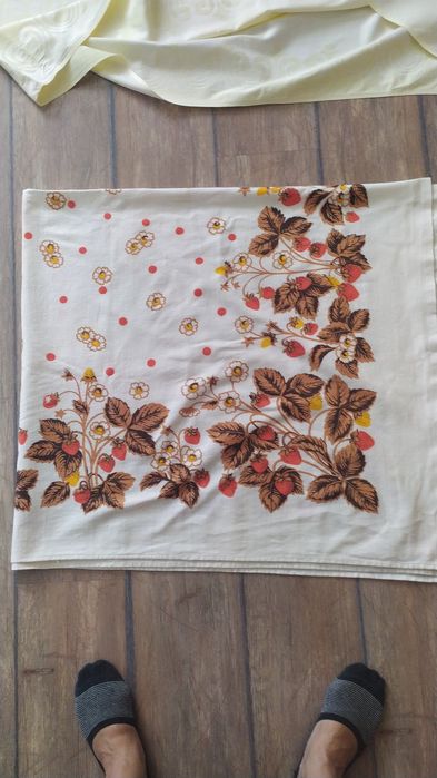 Скатерть  подушки