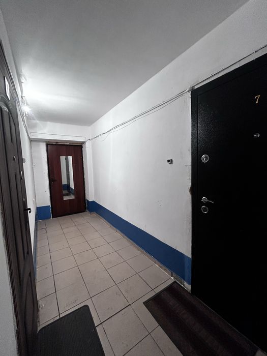 Продам 2 комнатную квартиру