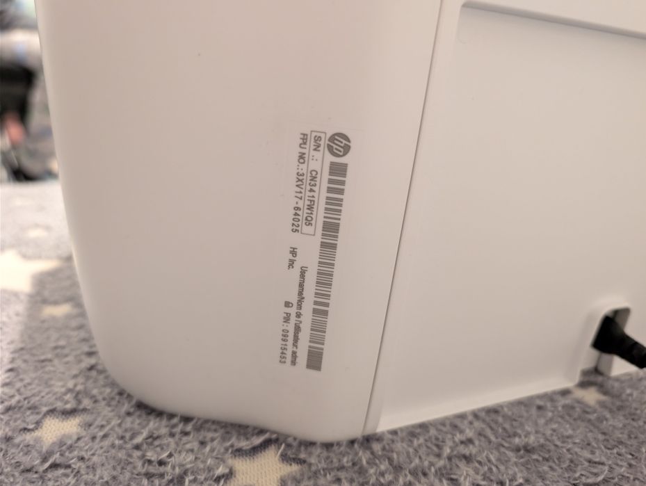 Imprimanta multifunctionala HP 2700 wi-fi