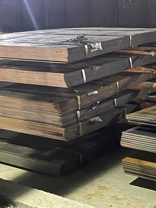 Листы горячекатаный новый