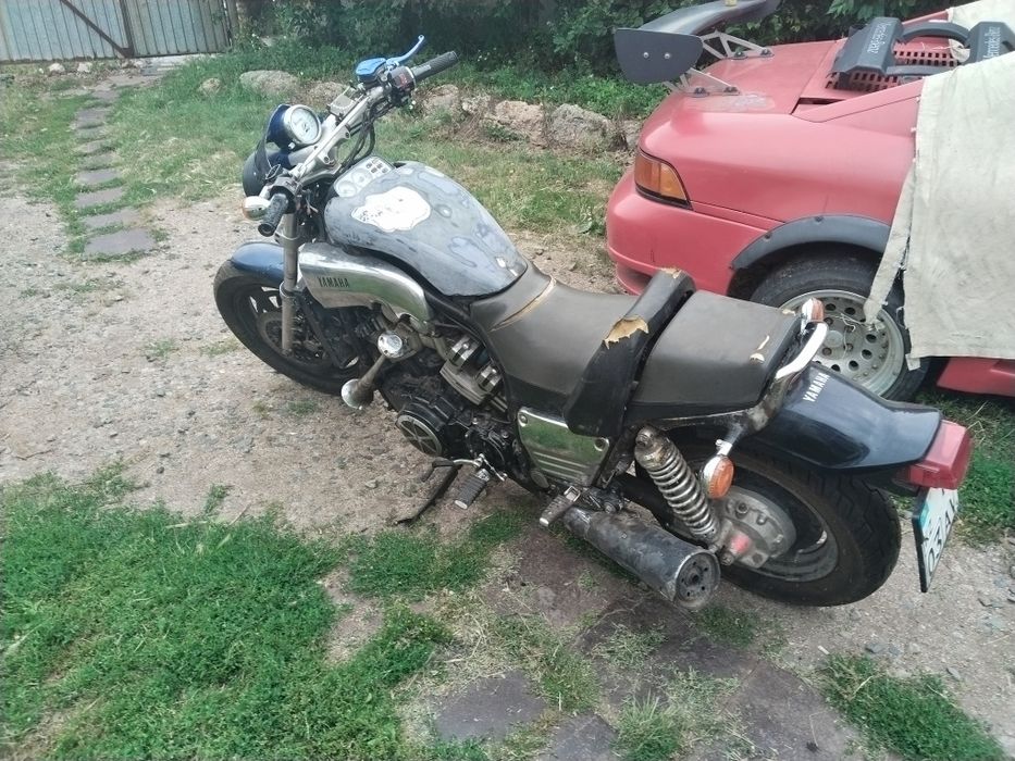 Yamaha Vmax 1200