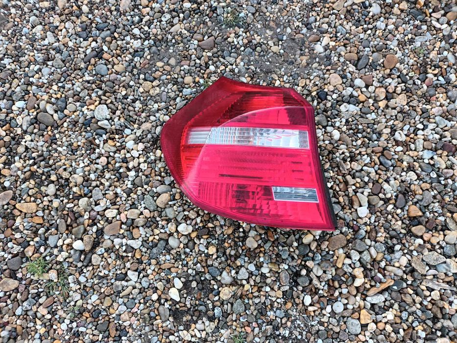 ляв и десен стоп за БМВ 1 серия Е87 BMW 1 series E87