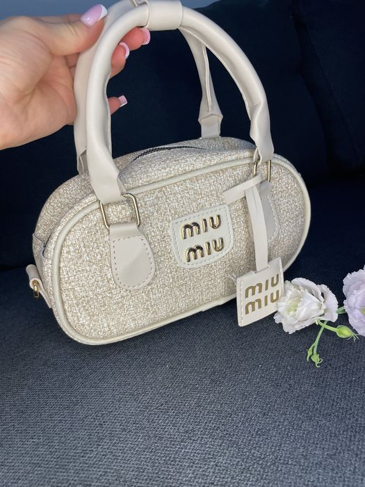 Чисто нова чанта miu miu