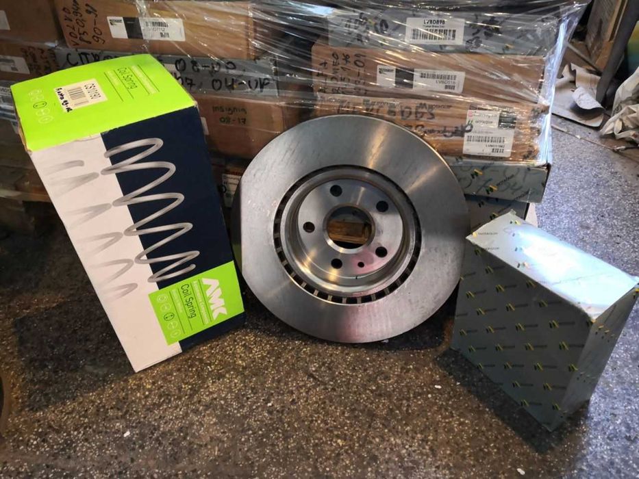 Продавам лот авточасти