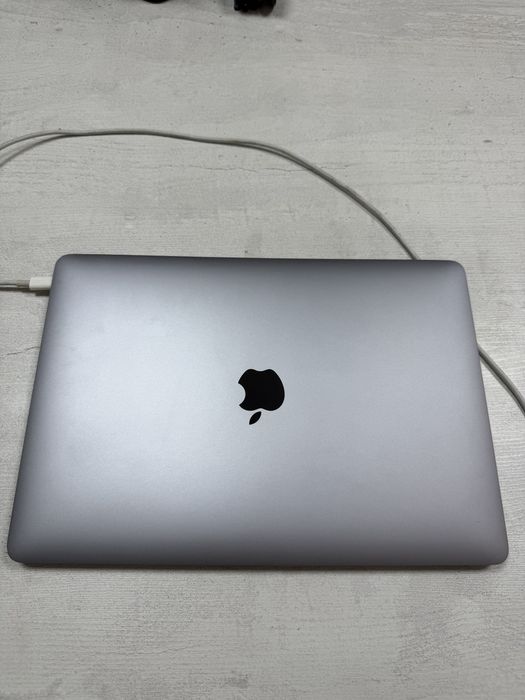 Apple Macbook pro 2016 (A1708)