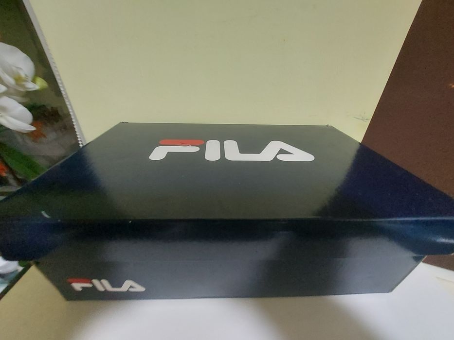 Adidași cu crampoane FILA marime:38