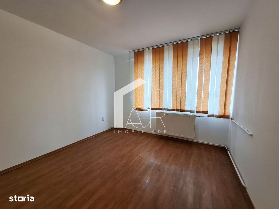 Apartament cu 2 camere, semidecomandat, Ultracentral