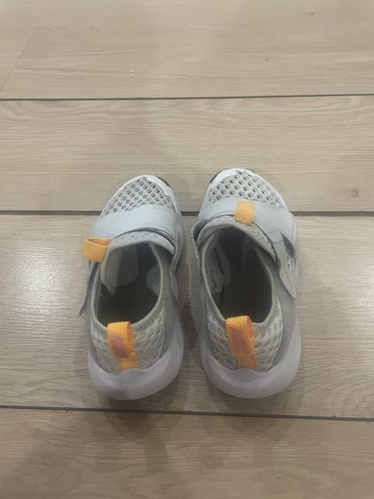 Детски летни маратонки на Nike