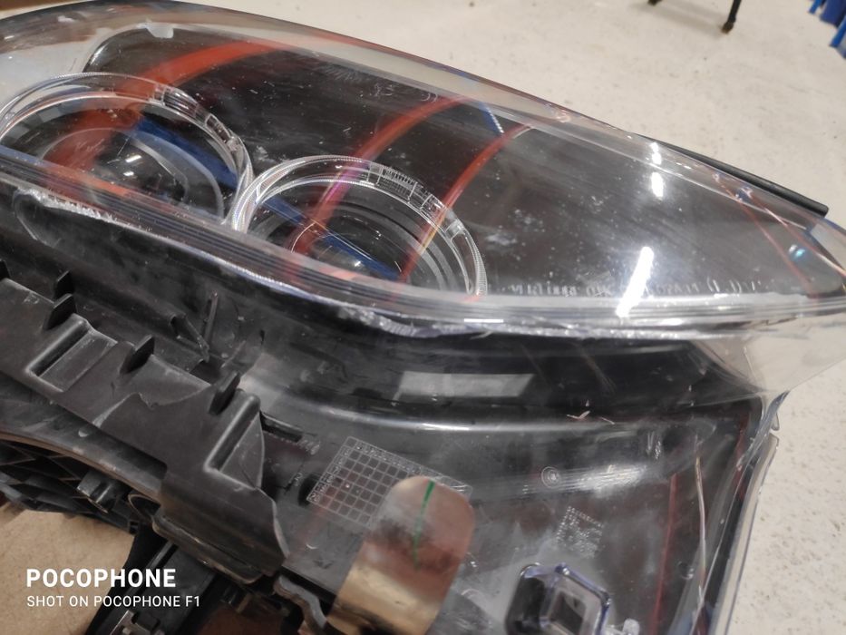 Ляв фар Bmw 1 Ser  Bi-xenon- СЪС ЗАБЕЛЕЖКИ!