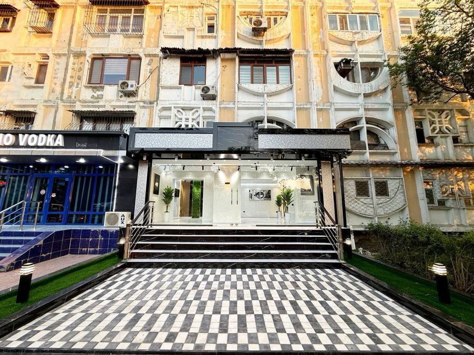 Универсам | Юнусабад - Сдается в аренду помещение вдоль дороги 87м2