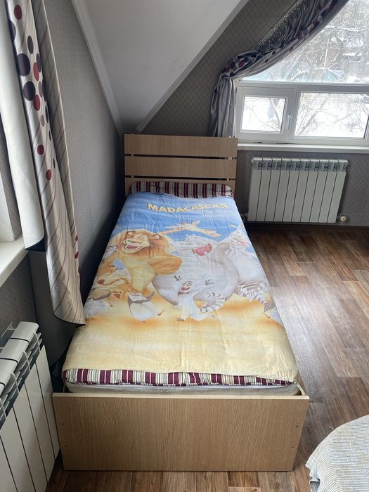 Кровать односпалка