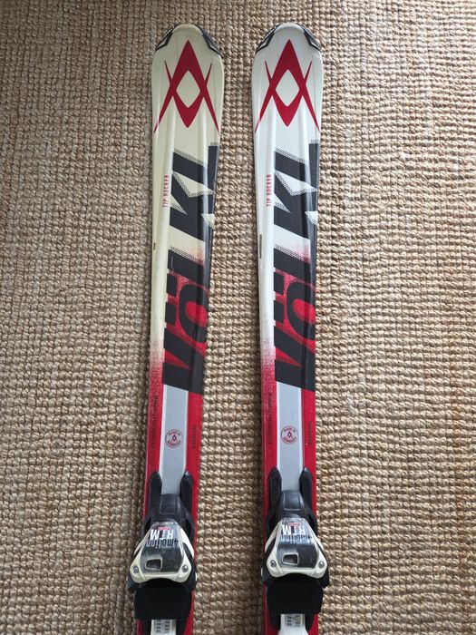 Skiuri Volkl 166cm