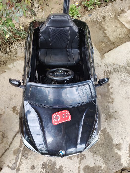 Детский электромобиль