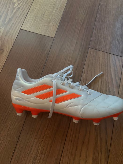 Бутонки adidas cola