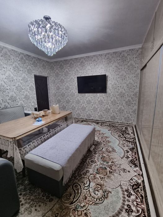 Продаётся однокомнатная квартира 1/8/9. Рядом с рынком Кадешева.