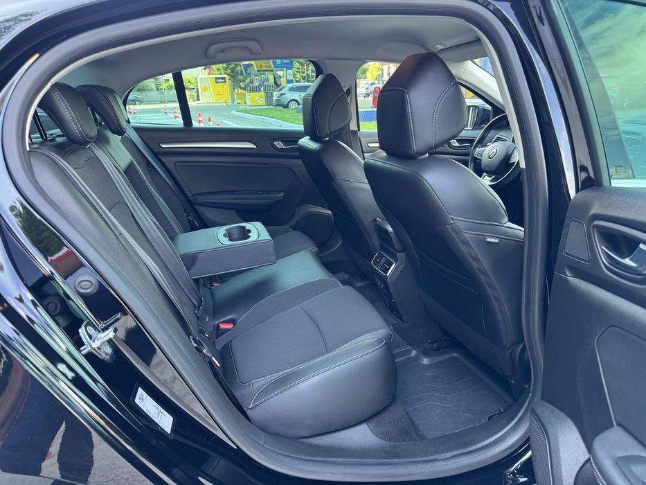 Renault megane an fab 2022 motor 1.3 benzina cutie automata.tva deduct