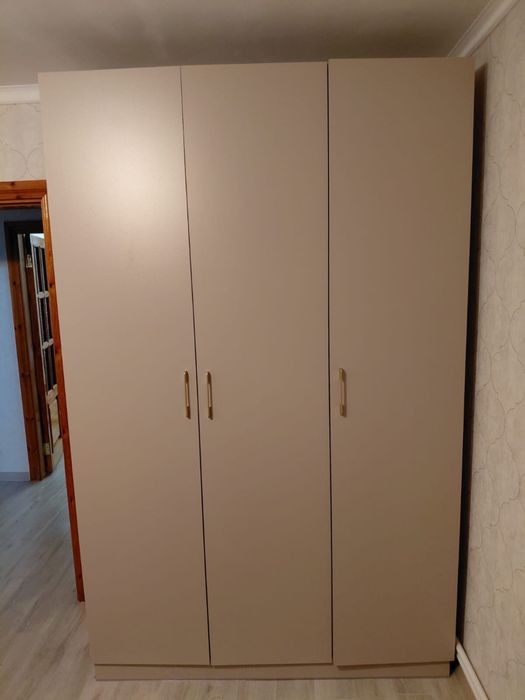 Продается шкаф в отличном состоянии