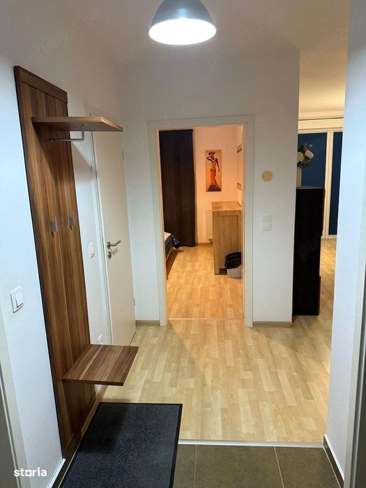 Inchiriez apartament