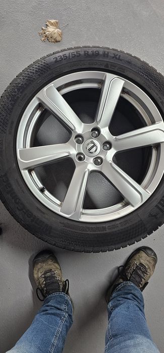 Продавам Гуми с джанти