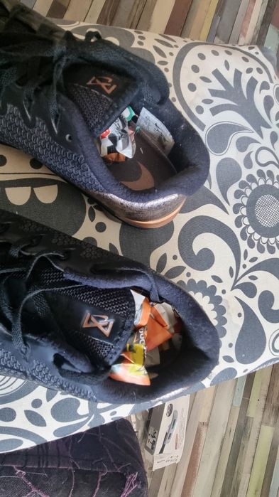 Маратонки Nike .