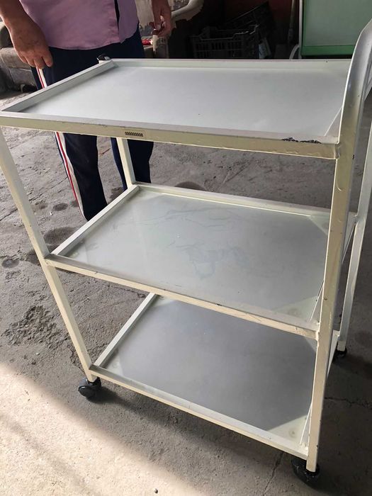 Продам кушетку, ширму, столик