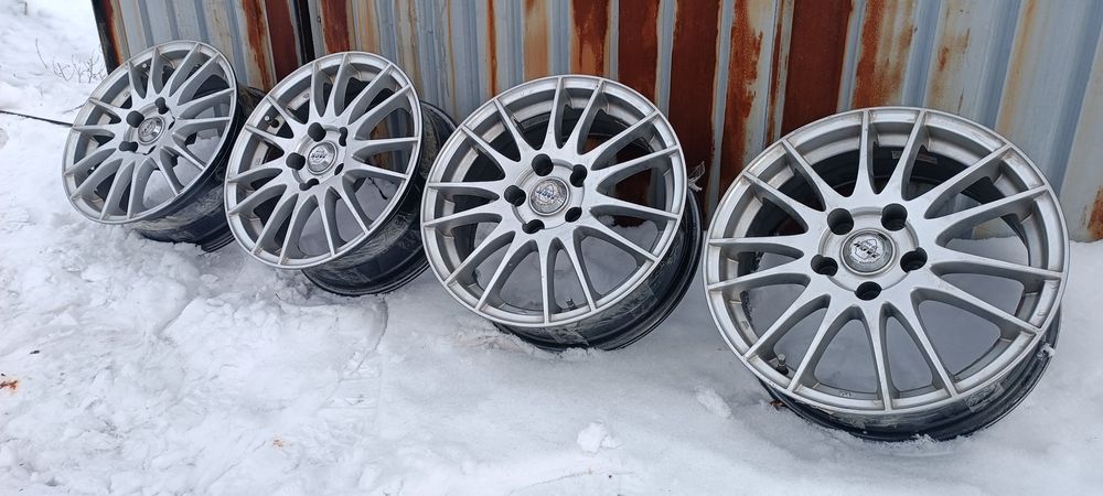 Продам диски на 16  5,114,3