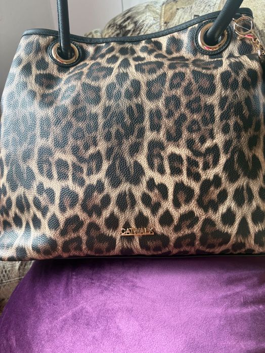 Дамска чанта леопард десен