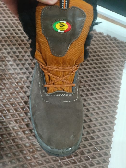 Зимние батинки кожа