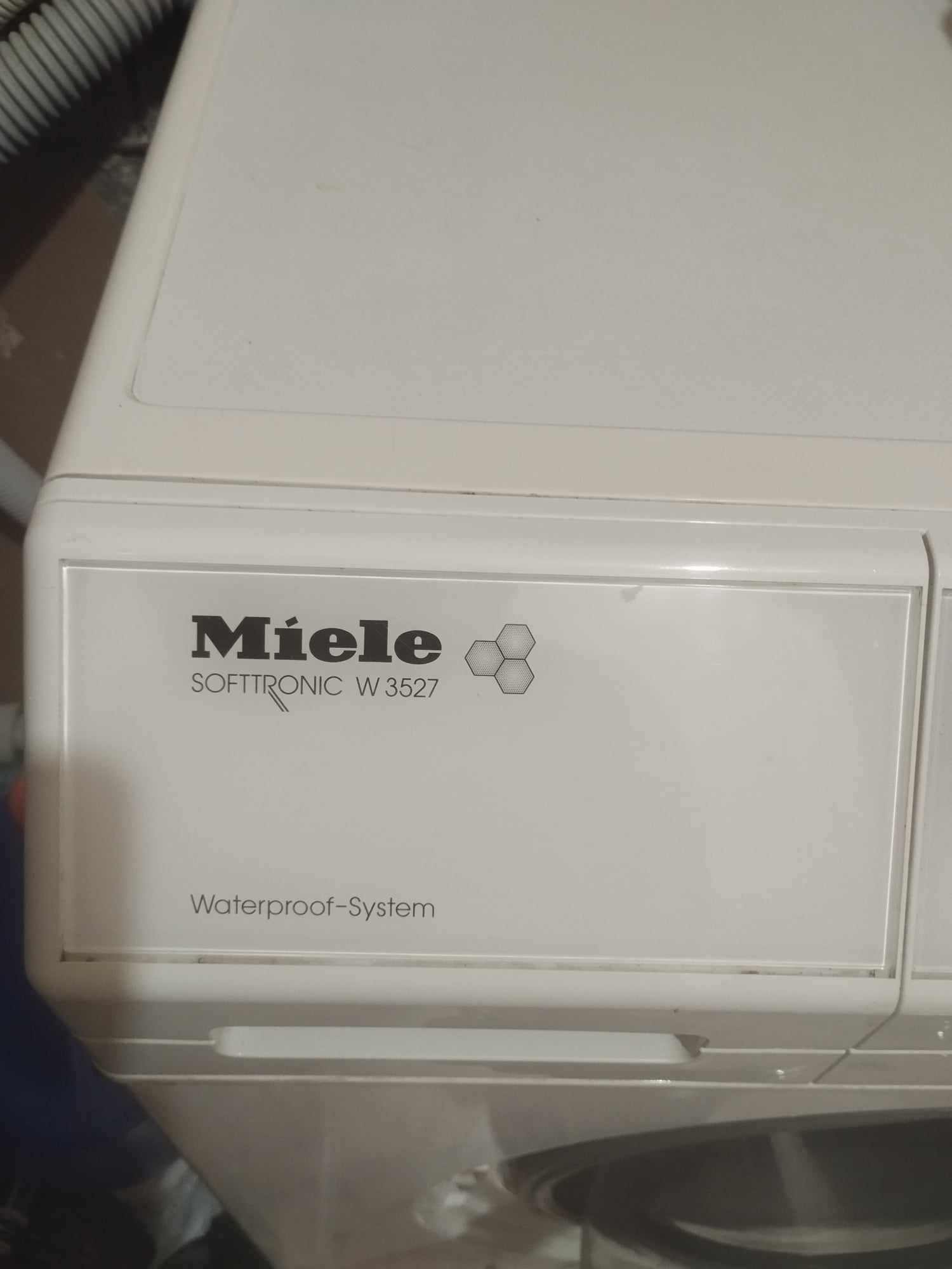 Продавам пералня Miele Softtronic w3527 гр. София Младост 2 • OLX.bg